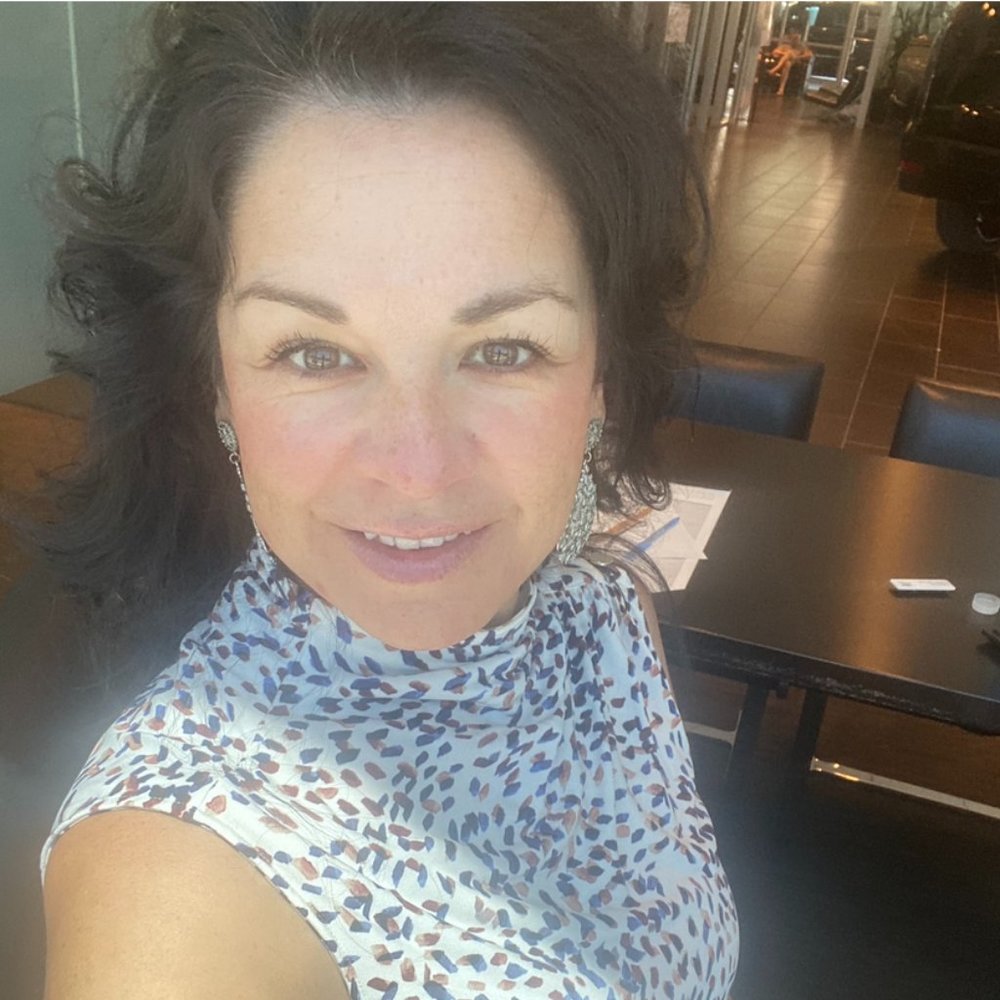 Meet your Posher, Christie